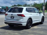 Used 2023 Volkswagen Tiguan SE R-Line image 3