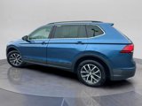 Used 2019 Volkswagen Tiguan SE w/ Panoramic Sunroof Package image 3
