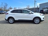 Used 2022 Ford Edge SEL w/ Convenience Package image 2