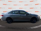 Used 2023 Volkswagen Jetta SE image 6