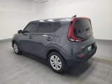 Used 2022 Kia Soul LX image 3