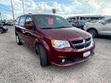 Used 2019 Dodge Grand Caravan SXT image 2
