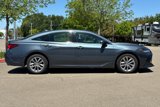 Used 2022 Toyota Avalon XLE image 3