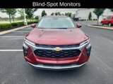 Used 2025 Chevrolet Trax LT w/ Driver Confidence Package image 2