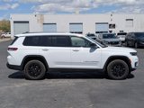 Used 2023 Jeep Grand Cherokee L Limited image 2