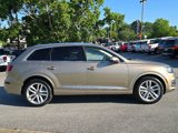 Used 2018 Audi Q7 3.0T Prestige image 2