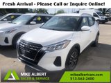 Used 2021 Nissan Kicks SV image 2
