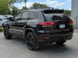 Used 2019 Jeep Grand Cherokee Laredo image 4