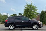 Used 2011 Nissan Rogue SV w/ Premium Pkg image 4