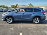 Used 2019 Toyota Highlander Limited image 3