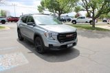 Used 2024 GMC Terrain SLE image 4