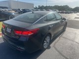 Used 2016 Kia Optima EX w/ Premium Package image 2