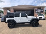 Used 2015 Jeep Wrangler Unlimited Rubicon image 2