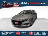 Used 2018 Honda Accord Touring image 1