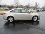 Used 2014 Chevrolet Cruze LS image 4