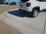 Used 2023 Jeep Renegade Latitude image 3