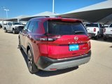 Used 2023 Nissan Rogue SV image 4