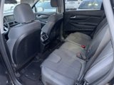 Used 2019 Hyundai Santa Fe SE image 2