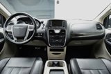 Used 2016 Chrysler Town & Country Touring w/ Driver Convenience Group image 3