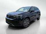 Used 2024 Volkswagen Taos SE image 3