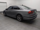 Used 2017 Volkswagen Passat 1.8T R-Line image 3
