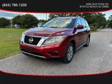 Used 2014 Nissan Pathfinder SV image 2