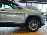 Used 2019 Jeep Cherokee Latitude w/ Cold Weather Group image 6