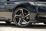 Used 2018 Honda Accord Sport image 2