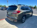 Used 2023 Subaru Ascent Premium w/ Convenience Package image 4