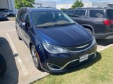 Used 2017 Chrysler Pacifica Limited w/ UConnect Theater Package image 2