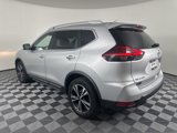 Used 2018 Nissan Rogue SL image 5