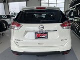 Used 2016 Nissan Rogue SV w/ SV Premium Package image 5
