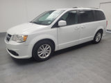 Used 2018 Dodge Grand Caravan SXT image 2