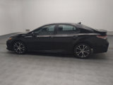 Used 2019 Toyota Camry SE image 3