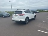 Used 2018 Toyota RAV4 LE image 5