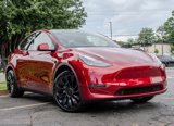 Used 2024 Tesla Model Y 2WD image 3