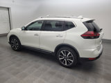 Used 2019 Nissan Rogue SL w/ Premium Package image 3