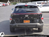 Used 2025 Hyundai Kona SEL image 5