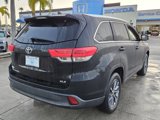 Used 2019 Toyota Highlander XLE image 5