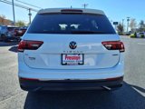 Certified 2022 Volkswagen Tiguan SE w/ Panoramic Sunroof Package image 5