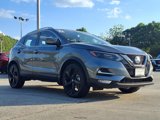 Used 2022 Nissan Rogue Sport SL w/ Premium Package image 2