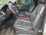 Used 2007 Cadillac Escalade AWD w/ Information Package image 3