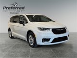 New 2025 Chrysler Pacifica Select w/ Uconnect Theater Family Group image 3