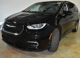 New 2024 Chrysler Pacifica Limited w/ Trailer Tow Group image 5