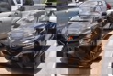 Used 2020 Toyota Camry SE image 2