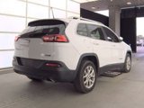 Used 2017 Jeep Cherokee Latitude w/ Comfort/Convenience Group image 4