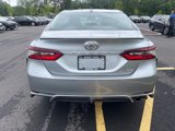 Used 2022 Toyota Camry SE image 6