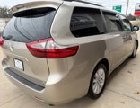 Used 2015 Toyota Sienna LE image 4