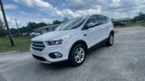 Certified 2019 Ford Escape SE image 4