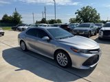 Used 2019 Toyota Camry LE image 2